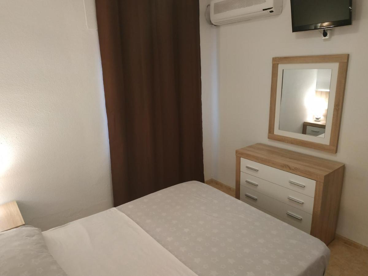 Rmm27 - Piso En Zona Tranquila De Tortosa Lejlighed Eksteriør billede